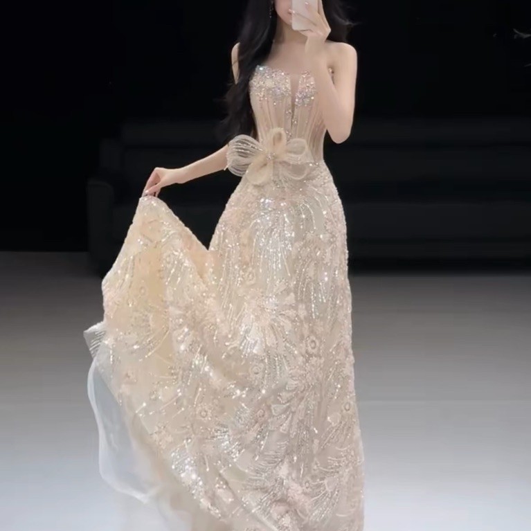 Đầm Dạ Hội Dài Dáng Xòe Đính Họa Tiết Lấp Lánh Phối Nơ Eo Thanh Lịch Sang Trọng