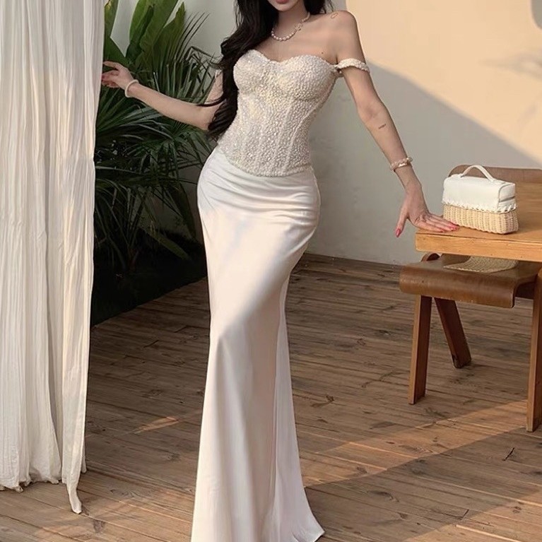 Đầm Dạ Hội Dài Trễ Vai Phối Áo Corset Đính Sequin Dáng Ôm Đuôi Cá Thanh Lịch