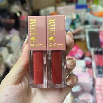 Son kem lì DAZZLE ME Mousse Lip Cream 4.5g không gây khô môi