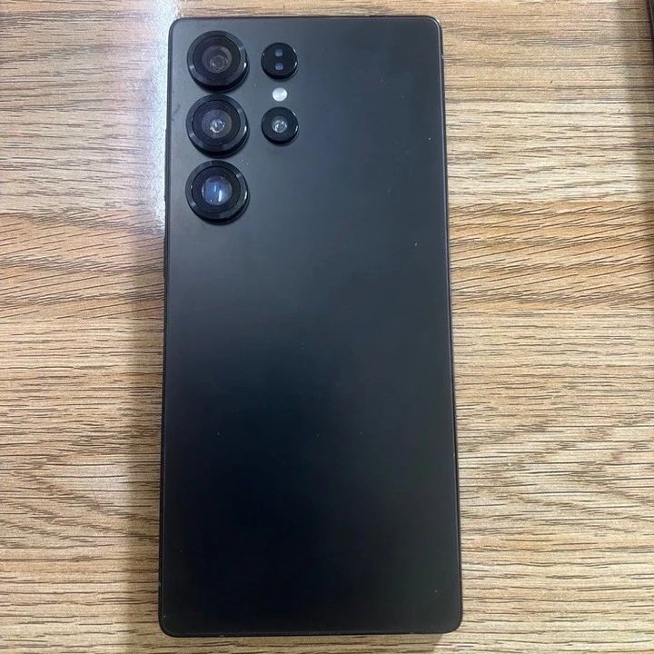 Điện thoại S25 Ultra Fake Cũ giá rẻ review.