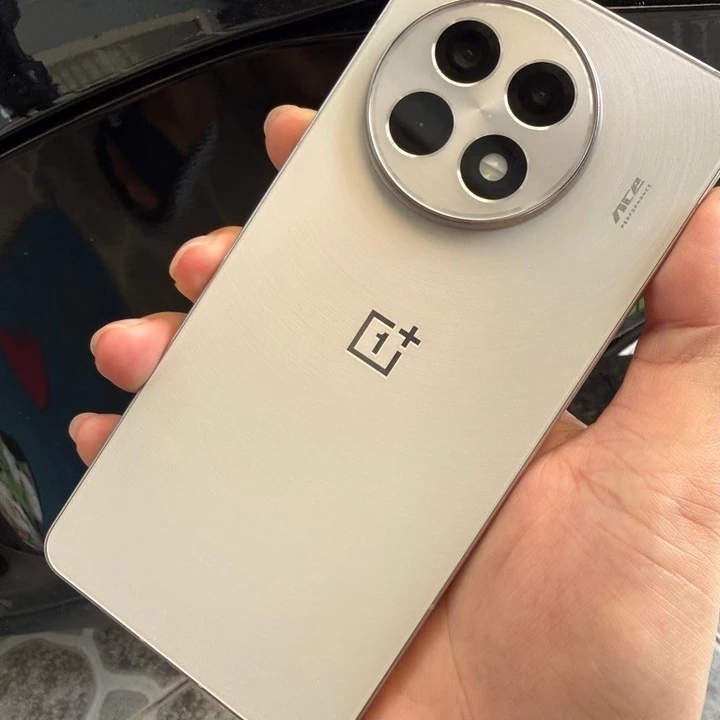 [Like New] Điện thoại Oneplus ACE 5 12/256