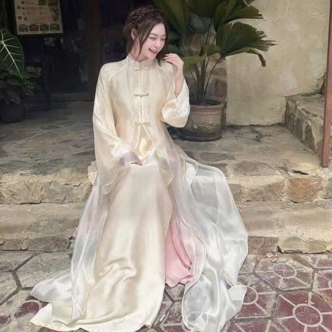 Set Áo Dài Tứ Thân Dáng Xuông Phối Choàng Tơ Cách Điệu sang trọng mềm mại