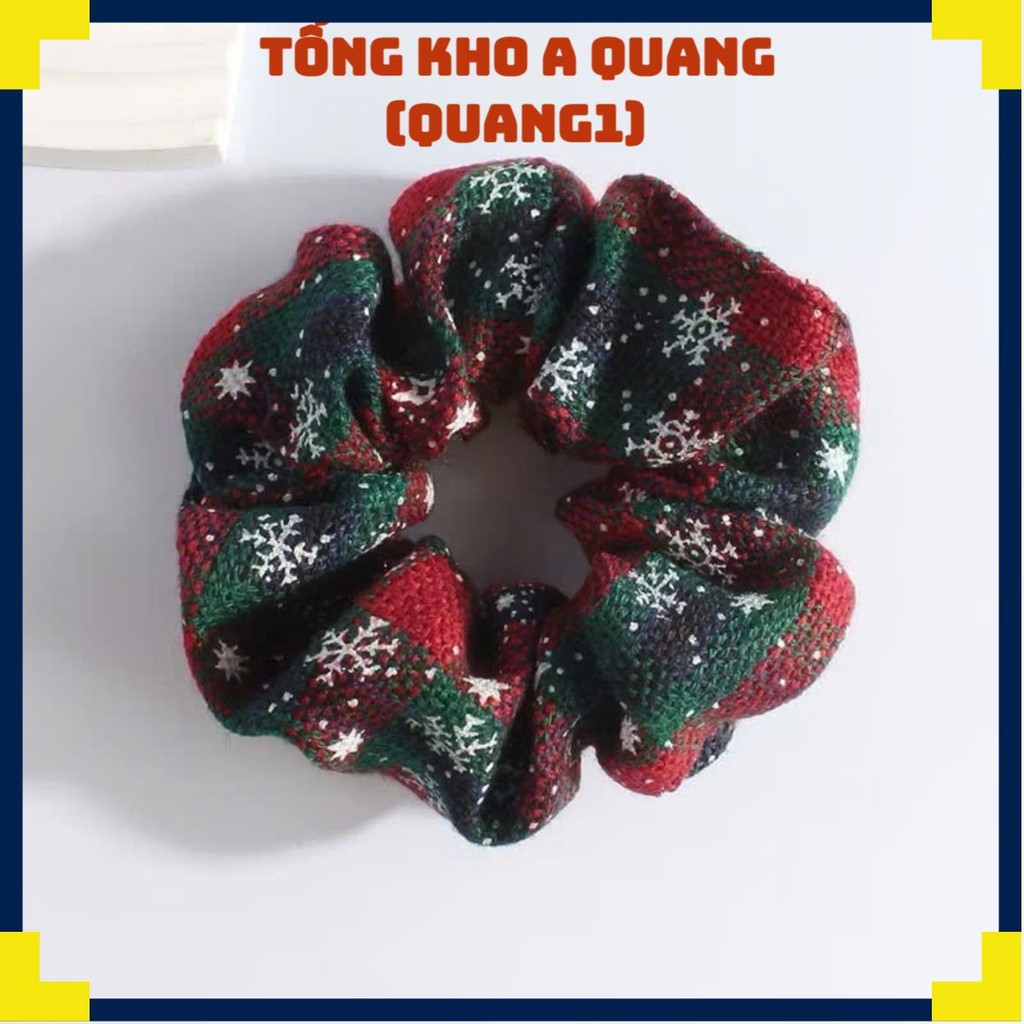 Dây cột tóc họa tiết Giáng Sinh xinh xắn – Thiết kế đơn giản mà nổi bật cho bé gái và người lớn