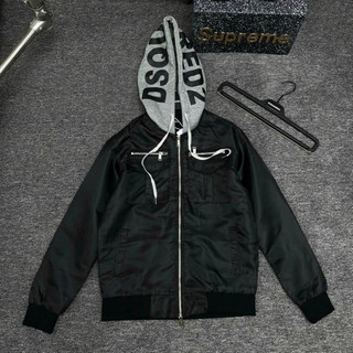 Áo khoác mũ nam nữ Dsq vải gió túi zip ngực phối mũ nỉ xám 2 lớp in chữ Dsquared2 , Áo gió có mũ New 2025