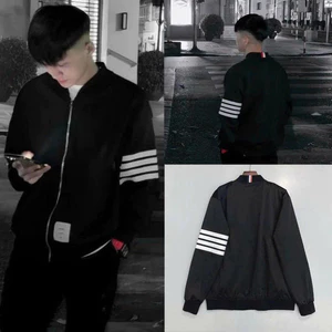 Áo Khoác Bomber Gió 4 Vạch Tay Chất Gio 2 Lớp Nam Nữ Hot nhất 2025 Boy Phố 2025