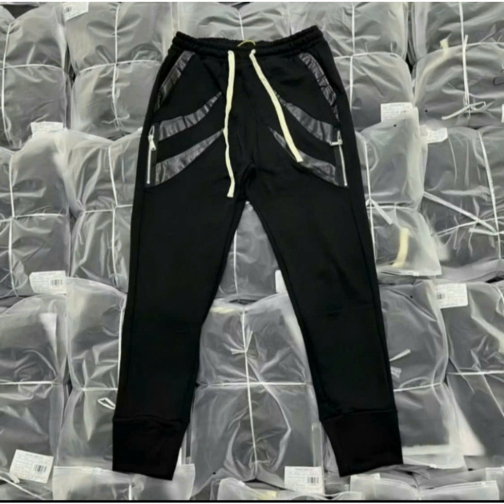 Quần Nỉ Jogger Nam Vá Da 2 Bên Quần Form Siêu Đẹp - Quần Nỉ Dài Nam Form Dáng Đơn Giản Boy Phố hottrend 2025