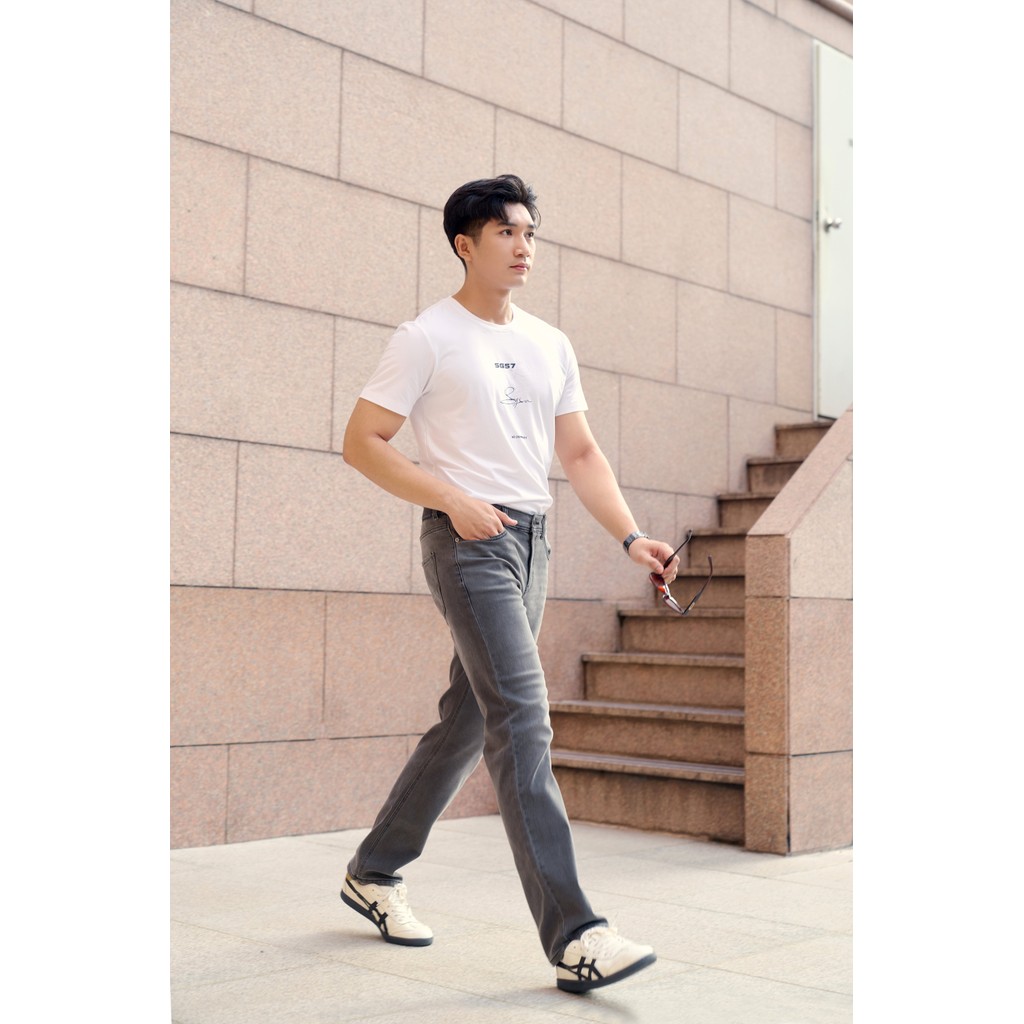 Quần Jean Nam Dáng Suông Ống Đứng Màu Xám Chất Cotton Co Giãn Nhẹ NINOMAXX 2208061