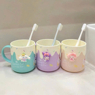 Cốc Súc Miệng Đánh Răng Cho Trẻ, Hình Ảnh Hoạt Hình Sanrio Kuromi, Melody, Chất Liệu Nhựa PP An Toàn (sẵn) 🌸🌸🌸