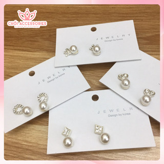 M02 Khuyên tai nụ đá sáng lấp lánh phối hạt trai nhân tạo Hàn Quốc màu bạc Chồi accessories