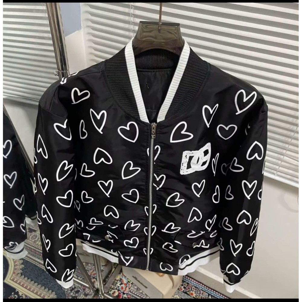 Áo khoác gió bomber hoạ tiết trái tim 2 lớp bản bo chun dành cho nam nữ from unisex Hot Trend 2025