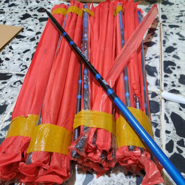 Cần câu đơn, cần câu tay cần tải cá 1 đến 5kg  2m7- 6m3(hàng về tùy đợt, tùy màu. shop có màu nào thì giao màu nấy nhé)