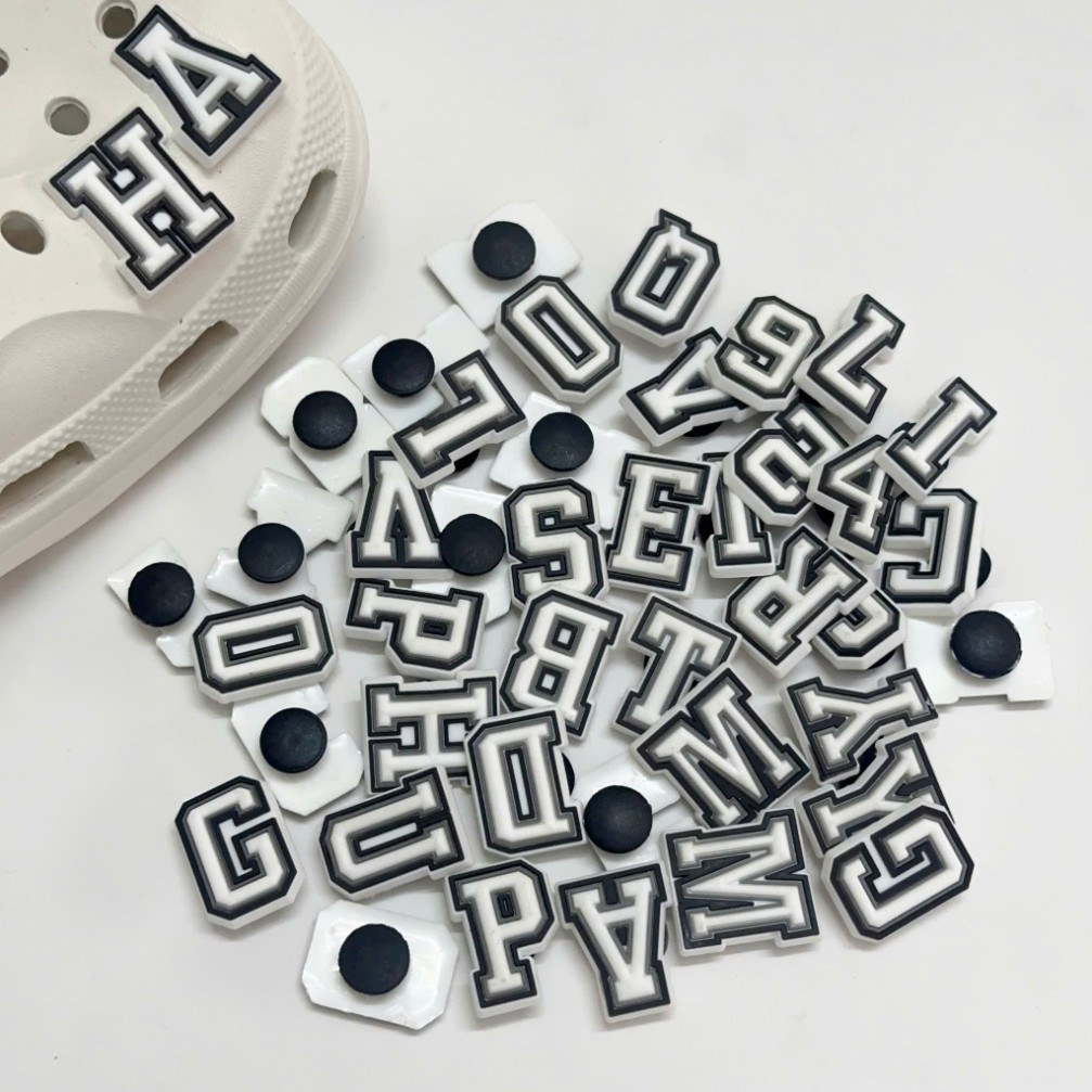 Stiker trang trí Charm Chữ & Số gắn dép xinh xắn Phụ Kiện Gắn Dép chữ theo tên - yihetag