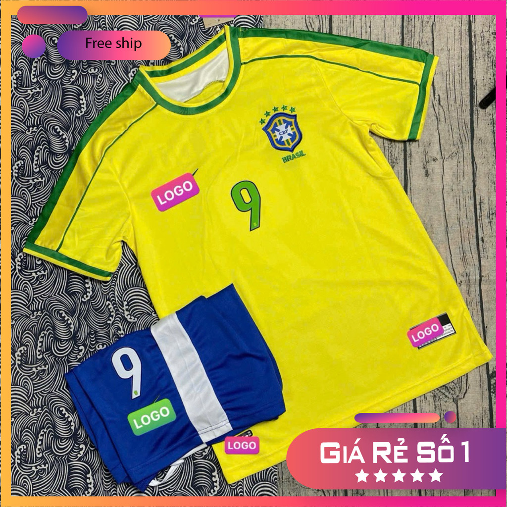 (FREE SHIP) bộ quần áo bóng đá sân nhà của đội tuyển Brazil năm 1998, với áo đấu màu vàng và quần đùi màu xanh - Vải Thá