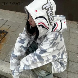 Áo hoodie cá mập camo full zip, thiết kế BAPE độc đáo, phong cách thời trang đường phố trẻ trung. 2025