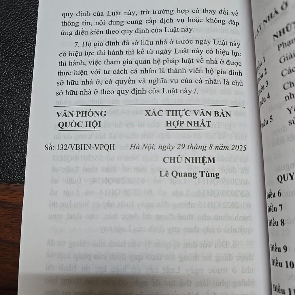 Sách - Luật Nhà ở (NXB Lao Động)