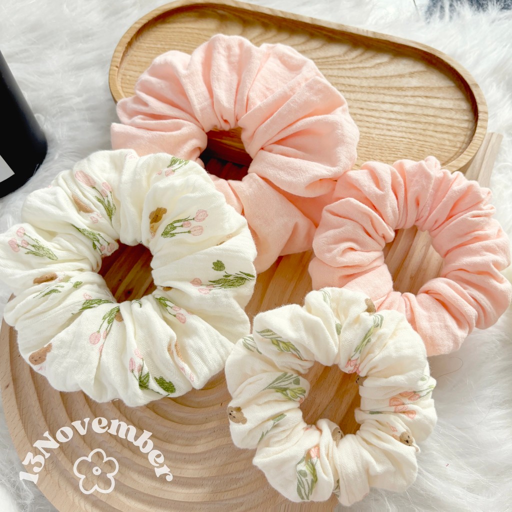 [SIÊU TO] Scrunchies Set Cột Tóc Vải Hoạ Tiết Gấu Hoa Tulip Hồng Xinh Xắn Dễ Thương Phồng To | BigBuy360 - bigbuy360.vn