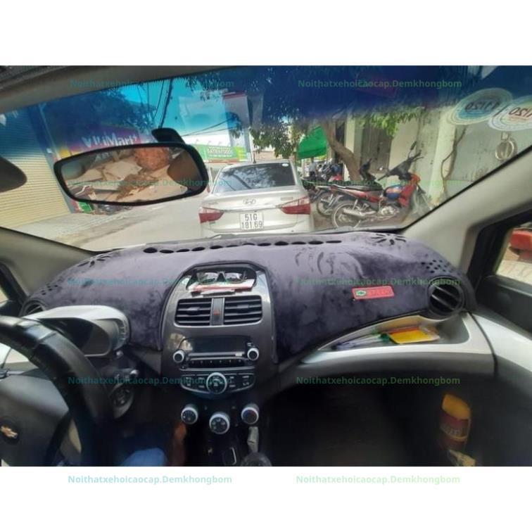 Thảm taplo Ô tô Chevrolet (Aveo, Cruze, Colorado, Spark, Captiva) Hàng 3 Lớp Da Carbon: Chống nóng, bảo vệ taplo xe.
