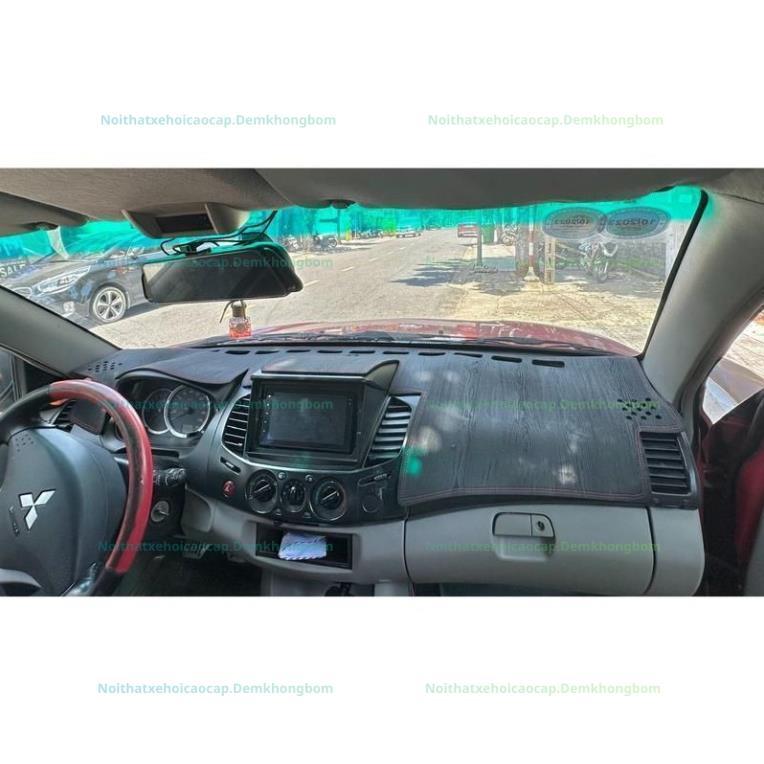 Phụ Kiện Cao Cấp Thảm Taplo Mitsubishi Triton Form Chuẩn Zin Chống Nắng Tối Đa.