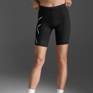 Quần Ngắn Bó Cơ Nữ 2XU Core Compression - Đen