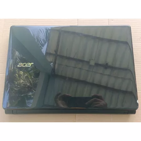 Laptop cũ Acer Aspire E1 472 i5 4200U máy đẹp, lỗi nhẹ, dùng tạm.