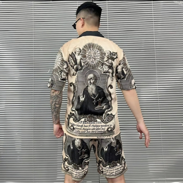 Bộ Đồ Nam Quần Short + Áo Sơ Mi Thiết Kế Họa Tiết Châu Âu Độc Lạ Mềm Mịn Siêu Mát Chất Liệu Vải Lụa đi biển đi du lịch