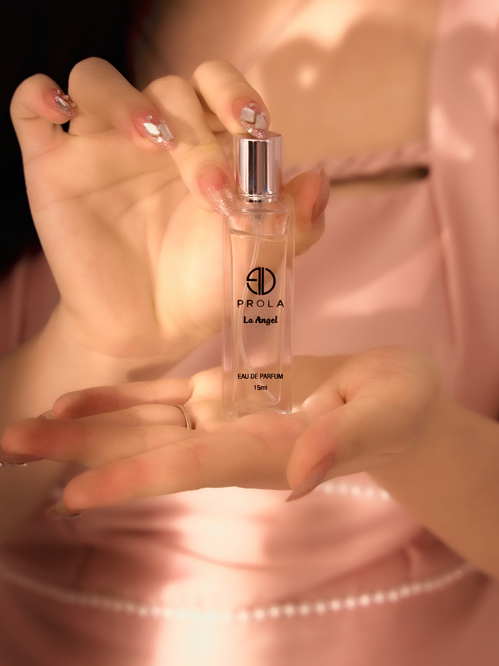 Mô tả Nước Hoa Nữ PROLA La Angel Phong Cách Nữ Tính, Tinh Khôi, Thanh Lịch PL04 - Dạng xịt 15ml - 1