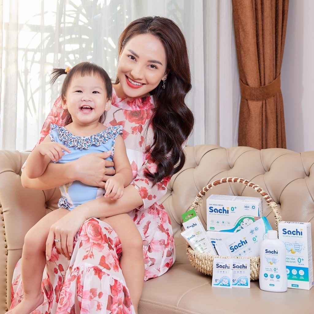 Mô tả Nước Tắm Thảo Dược An Toàn Cho Bé SACHI Chai 250ml Làm Sạch, Ngăn Ngừa Rôm Sảy, Mảng Bám Da Đầu - 3