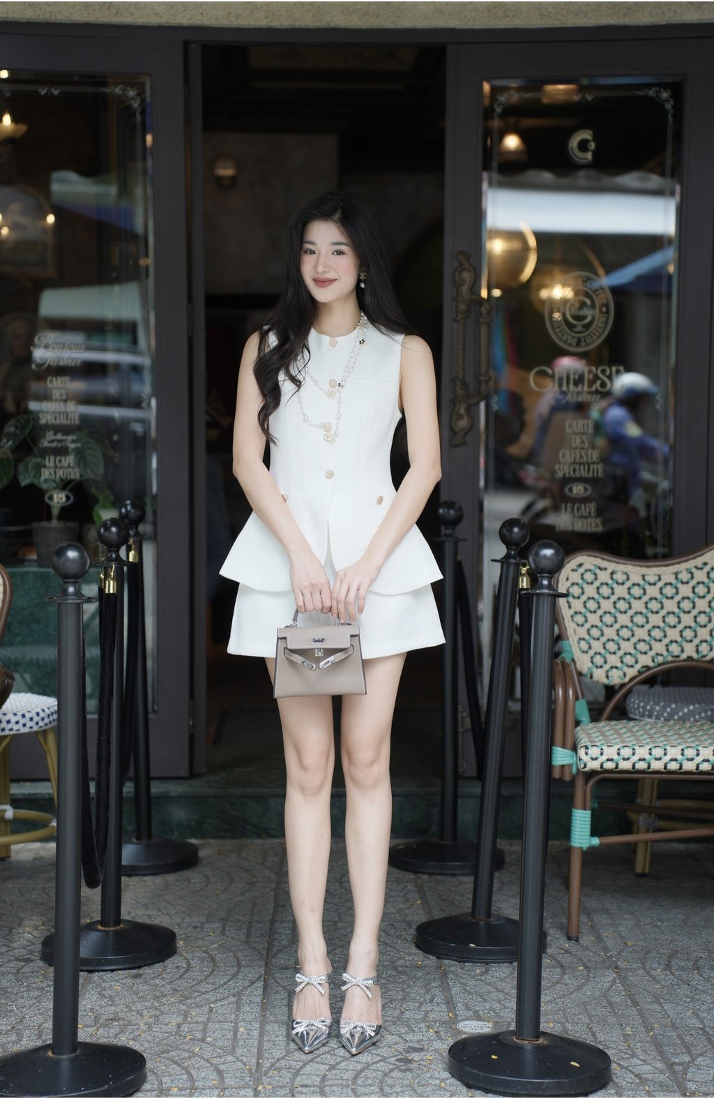Mô tả RECHIC Quần short nữ Carmy ống rộng lưng cao dáng A có túi trơn trẻ trung thanh lịch - 6