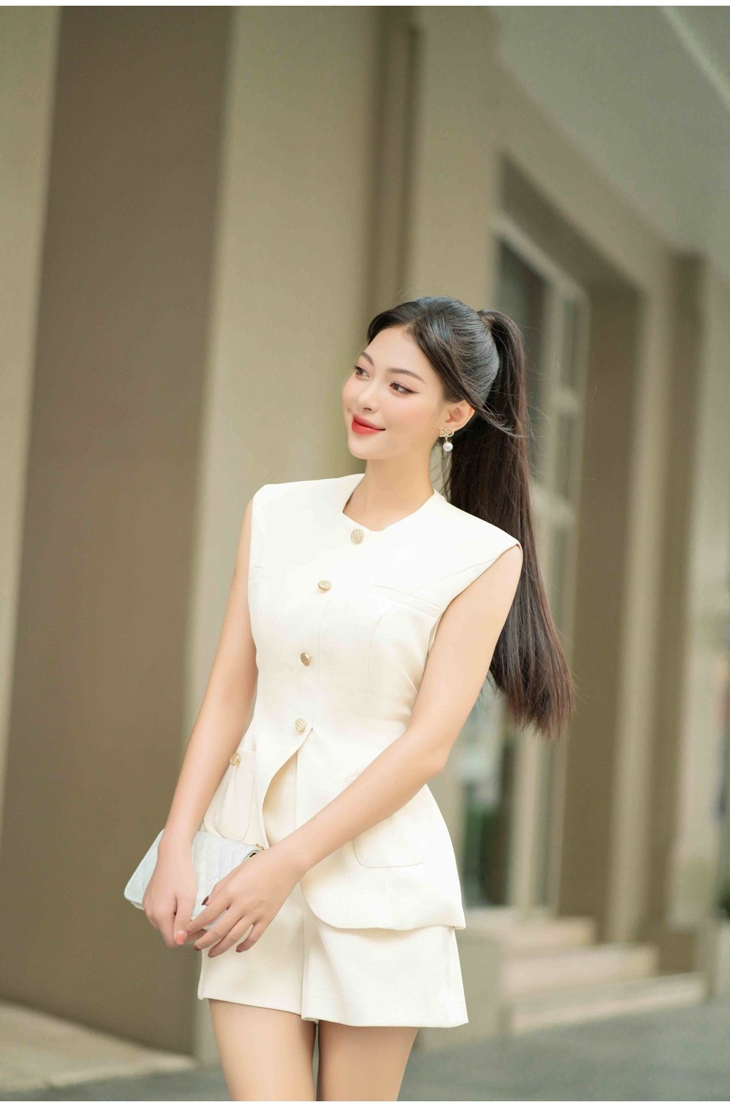 Mô tả RECHIC Quần short nữ Carmy ống rộng lưng cao dáng A có túi trơn trẻ trung thanh lịch - 11