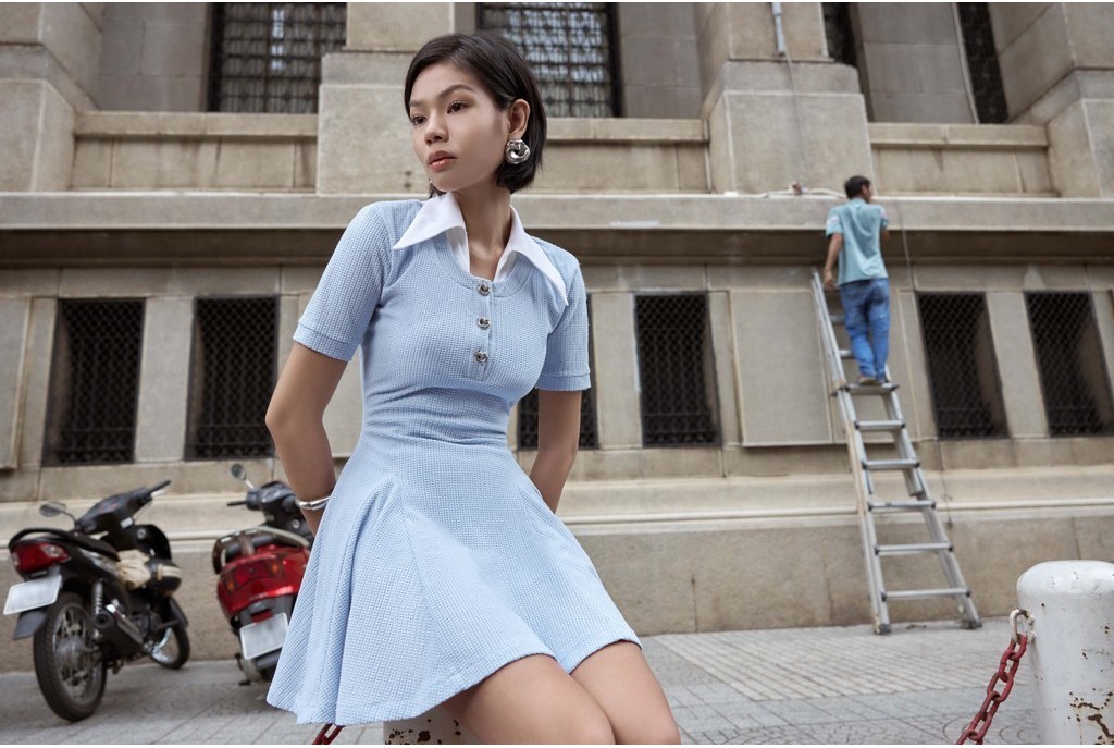 Mô tả RECHIC Đầm ngắn Klea cổ cách điệu dáng xòe nhẹ sang trọng nữ tính - 11