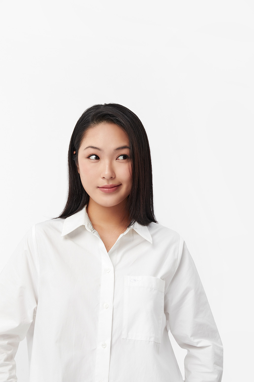 Mô tả TheBlueTshirt - Áo sơ mi dài tay phom rộng nhiều màu cho nữ - The New Pocket Oversize Shirt - Women - 2