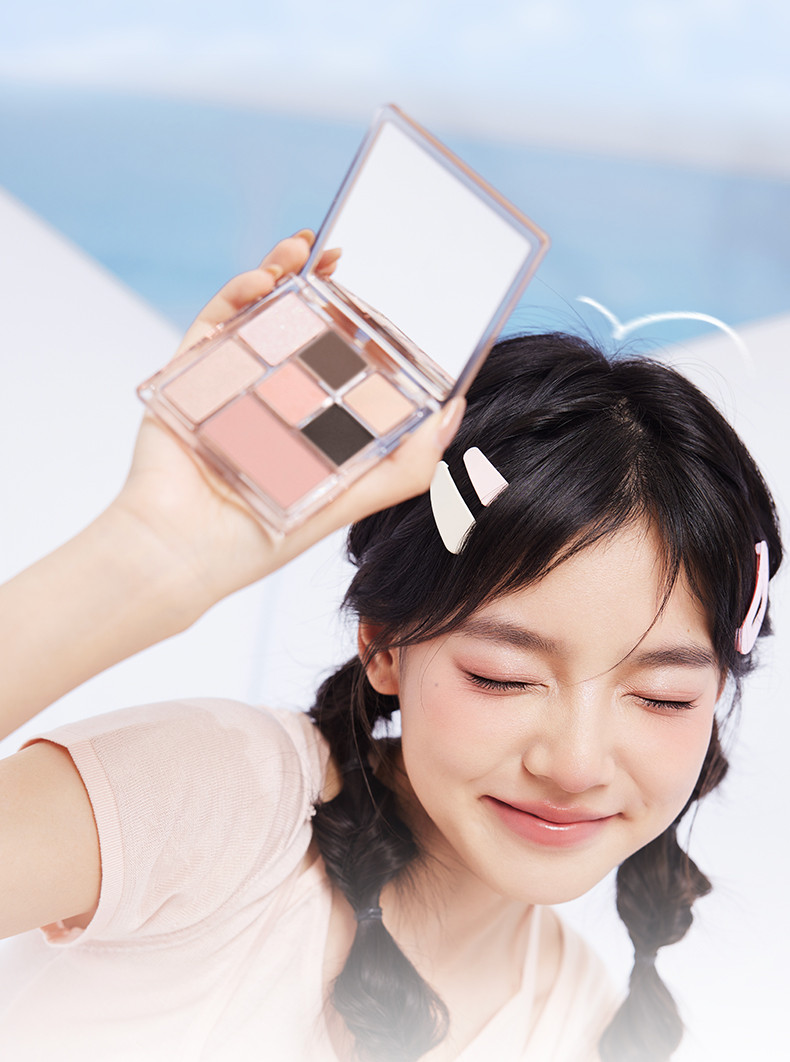 Mô tả Phấn Mắt 7 Màu JUDYDOLL 8.5g Đa Năng Hiệu Ứng Nhũ Siêu Lấp Lánh Mịn Lì Dễ Tán Bền Màu Lên Màu Chuẩn - 3