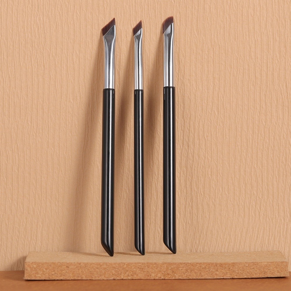 Mô tả 【OVW】Cọ kẻ mắt / lông mày đầu xốp OVW210 thiết kế cao cấp - 1