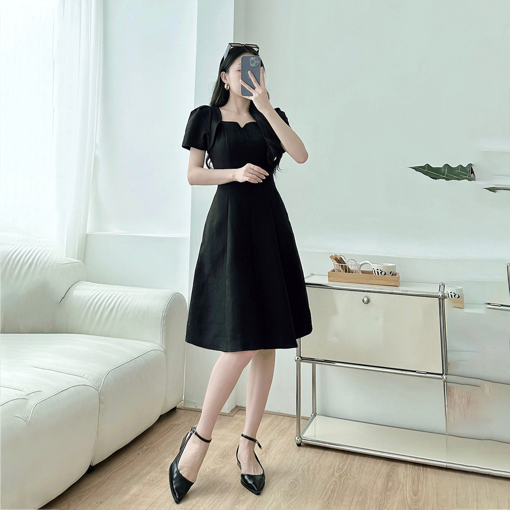 Mô tả Đầm cổ vuông xẻ V thời trang GUMAC LDE0910 - 6