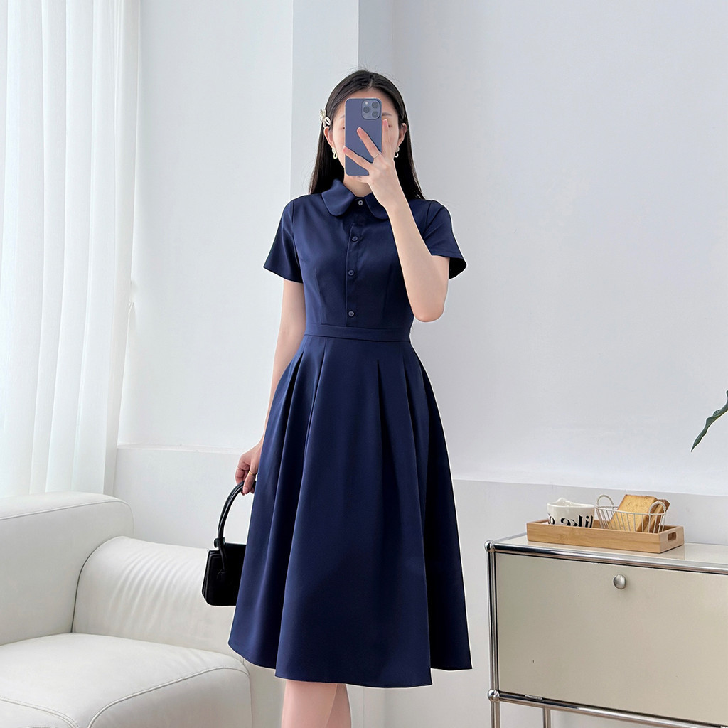 Mô tả Đầm nữ A xòe xếp ly thiết kế kiểu sơ mi lá sen nẹp nút giả đính nút có túi thời trang GUMAC LDF0323 - 8