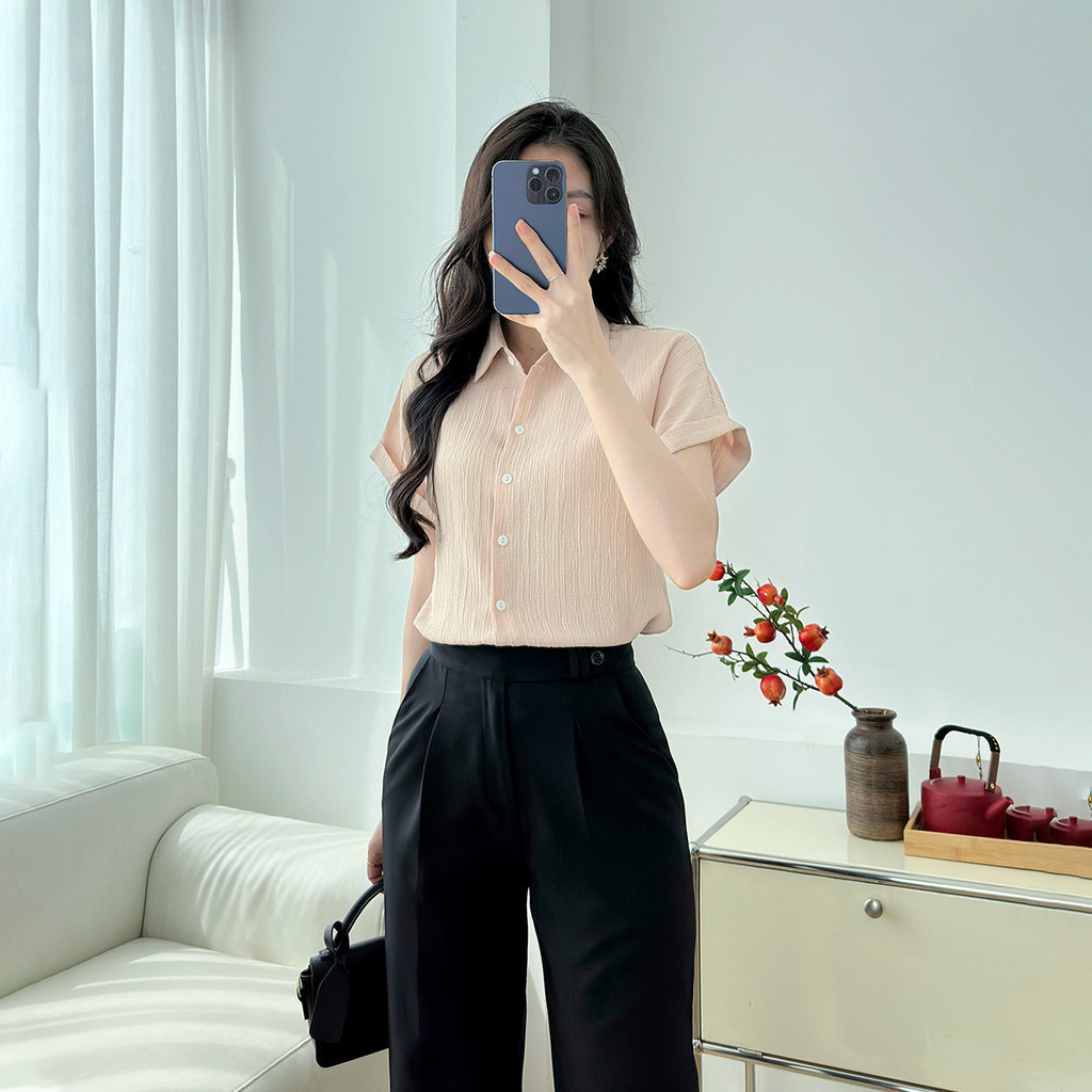 Mô tả Áo sơ mi nữ kiểu tay liền vải lụa xốp màu hồng, be dáng suông lai lật thời trang GUMAC LAE1032 - 5