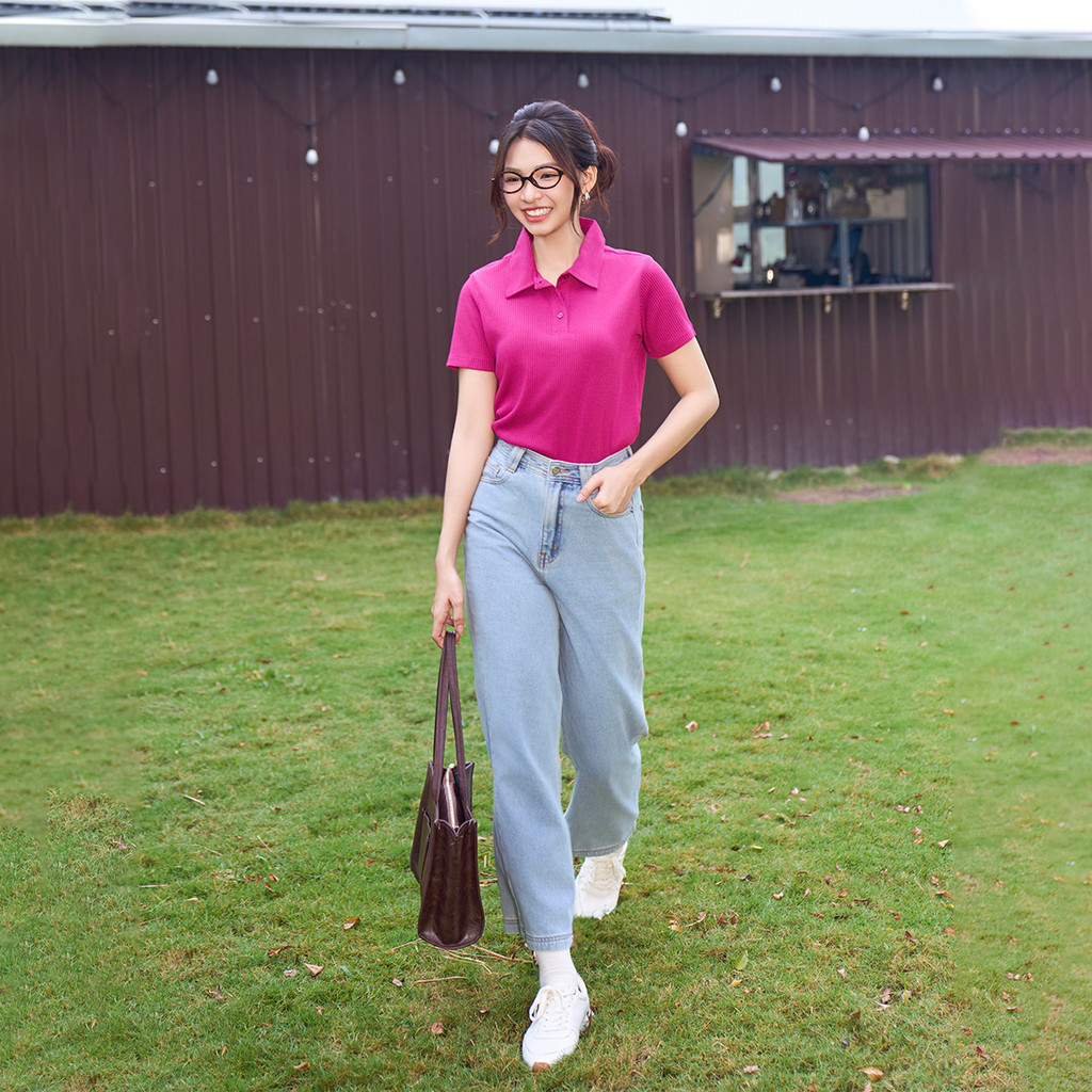 Mô tả Quần jeans nữ ống suông thêu R xanh nhạt trẻ trung tôn dáng thời trang Gmorning - GUMAC YQJE12087 - 5