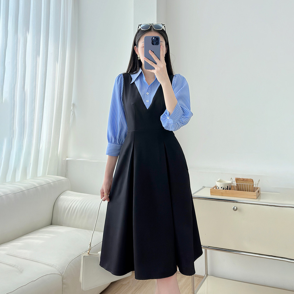 Mô tả Đầm nữ form A xòe kiểu tay dài phối sọc xanh vải cotton mềm mát có túi thời trang GUMAC LDF0304 - 3