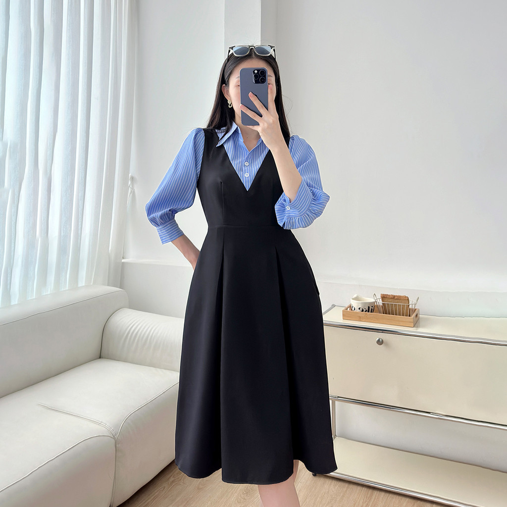 Mô tả Đầm nữ form A xòe kiểu tay dài phối sọc xanh vải cotton mềm mát có túi thời trang GUMAC LDF0304 - 6