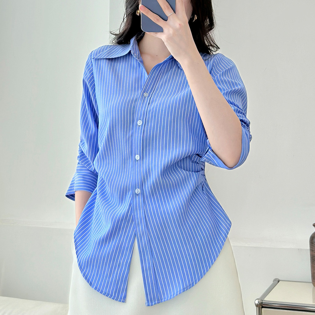 Mô tả Áo sơ mi nữ tay lửng có nhún chiết ly eo xanh sọc vải kate đứng form thời trang GUMAC AF01024 - 10