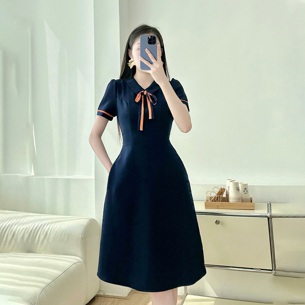 Mô tả Đầm A nẹp tay phối nơ cổ thanh lịch thiết kế công sở đi chơi dạo phố thời trang GUMAC LDE0614 - 10
