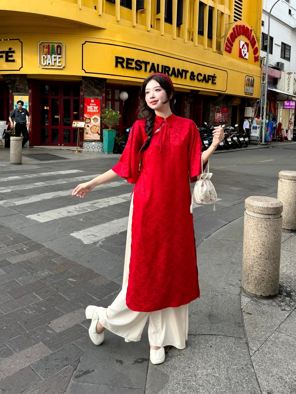 Mô tả Set áo dài lụa gấm GAGO Brand áo tay lỡ quần vải lụa gấm cao cấp tôn dáng mặc Tết, đám cưới - 6