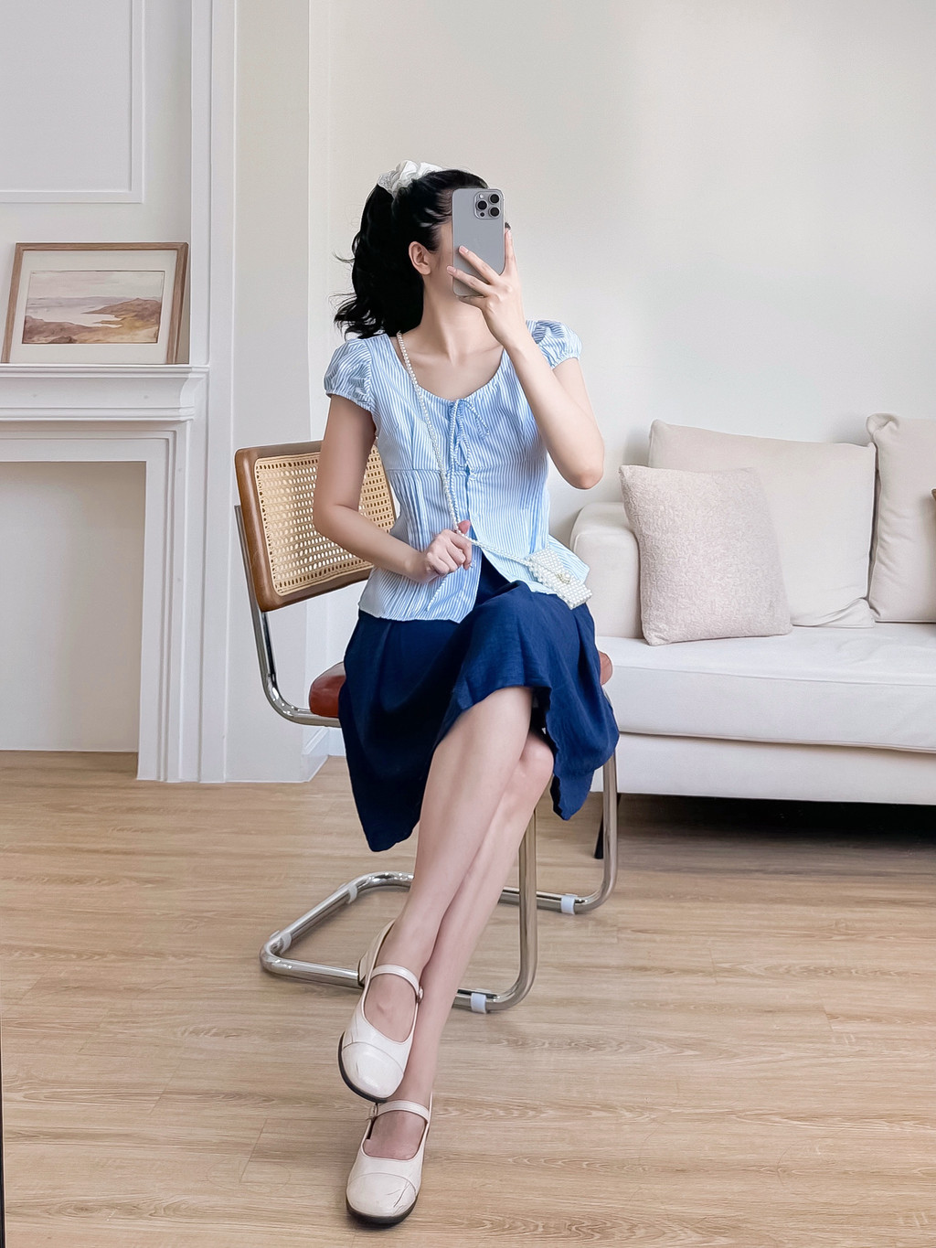 Mô tả Áo Tay Phồng Xinh Xắn GAGO Brand Cổ Vuông Sơ Mi Kiểu Thời Trang Nữ Mặc Hằng Ngày Đi Học Đi Chơi Tôn Dáng - 2