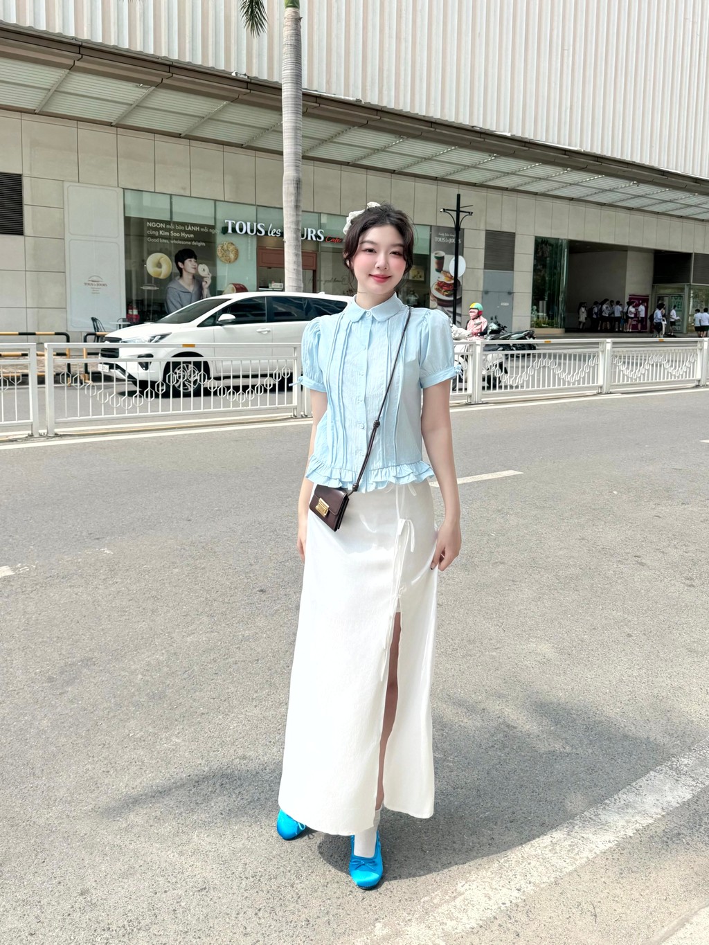 Mô tả Áo sơ mi babydoll ngắn tay form suông GAGO Brand cổ lá sen cộc tay phù hợp đi chơi đi làm GA5101 - 4