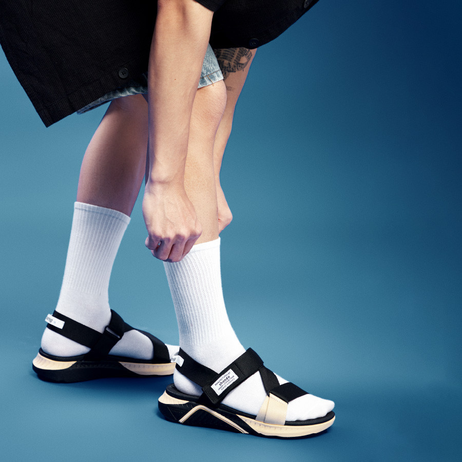Mô tả Giày Sandal Nam Nữ SHONDO F7 Racing Thời Trang, Êm, Nhẹ, Đi Học Đi Chơi Màu Đen Be F7R1125 - 3
