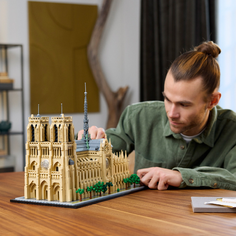 Mô tả LEGO ARCHITECTURE 21061 Đồ Chơi Lắp Ráp Nhà Thờ Đức Bà Paris (4383 chi tiết) - 7