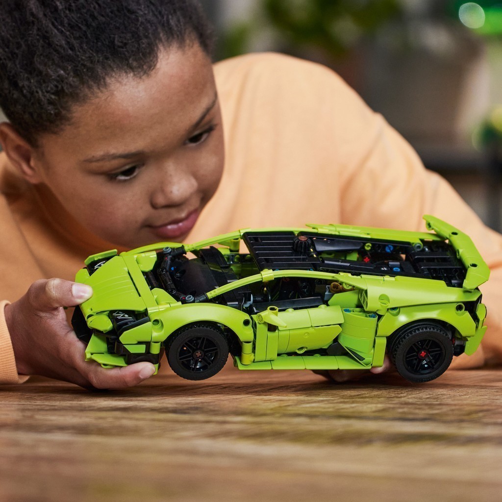 Mô tả LEGO TECHNIC 42161 Đồ chơi lắp ráp Siêu Xe Lamborghini Huracán Tecnica (806 chi tiết) - 1