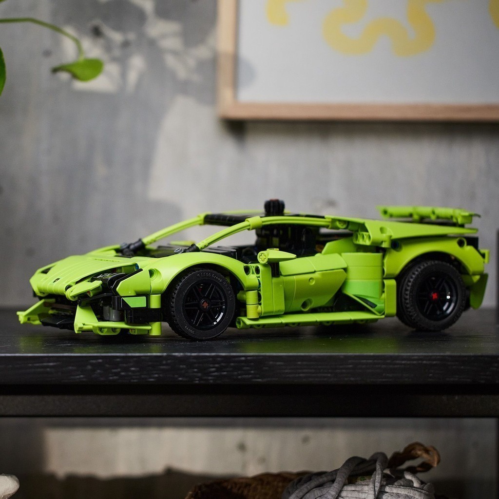 Mô tả LEGO TECHNIC 42161 Đồ chơi lắp ráp Siêu Xe Lamborghini Huracán Tecnica (806 chi tiết) - 7