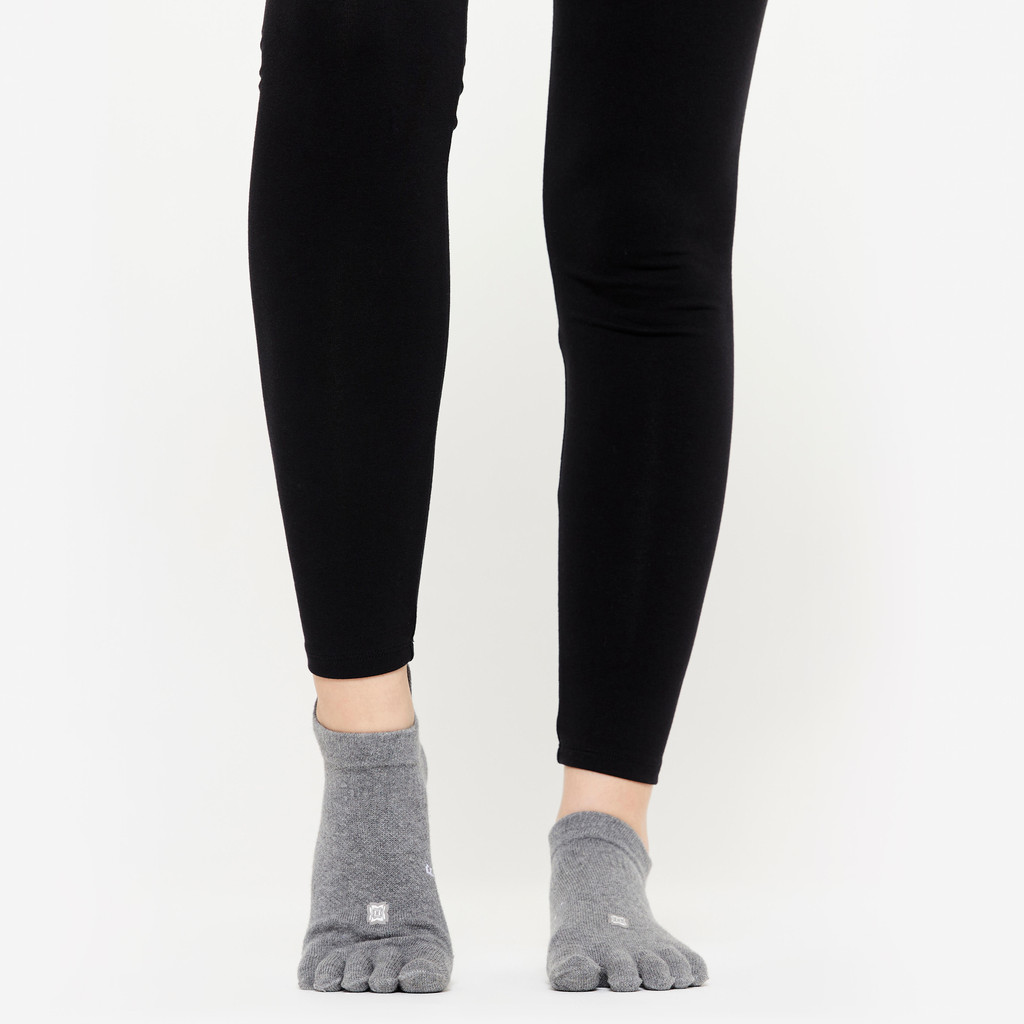 Mô tả Vớ xỏ ngón không trơn trượt tập yoga DECATHLON kimjaly mã 8527308 - 1