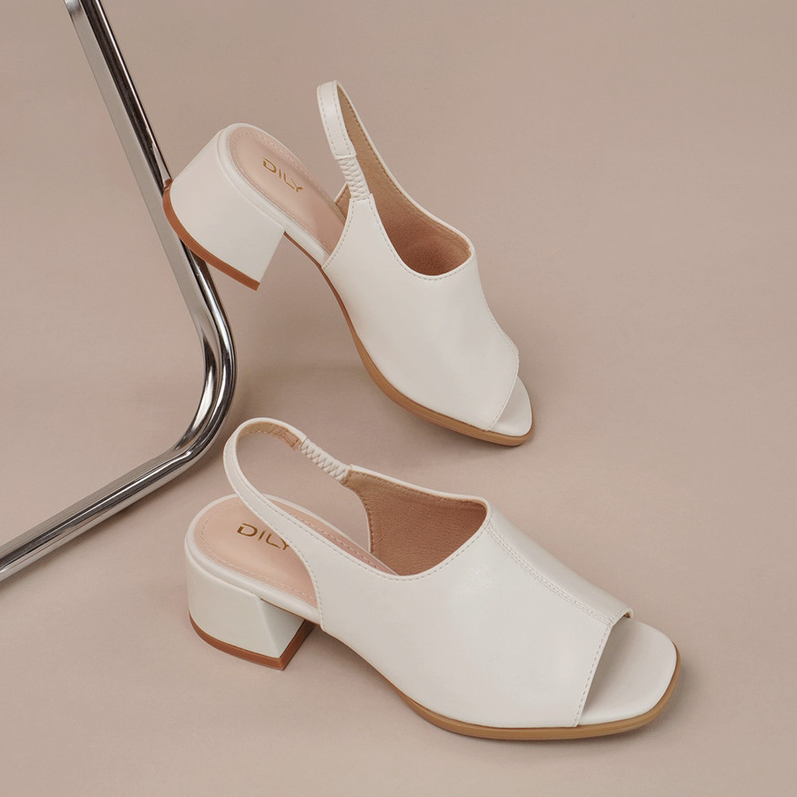 Giày sandal DILY AA0455 màu Trắng Kem